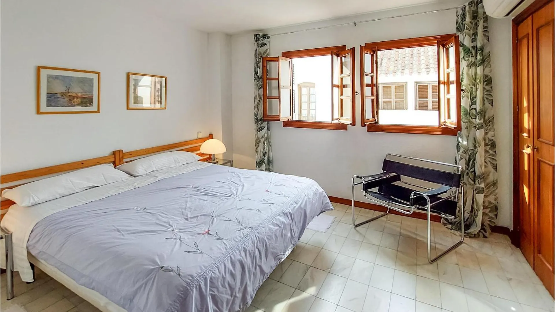 Stunning Apartment In Estepona With Wifi