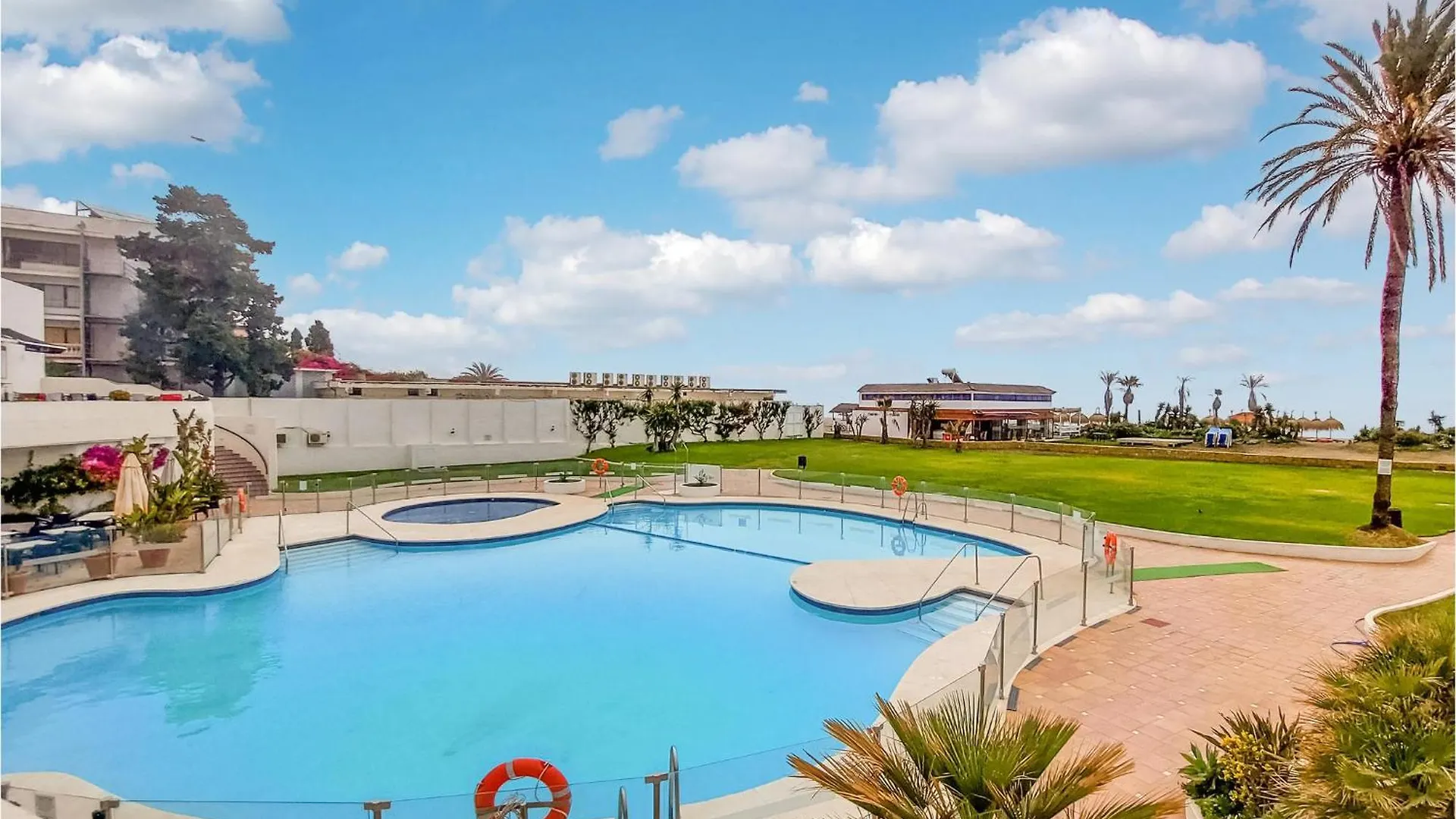 Stunning Apartment In Estepona With Wifi Spagna
